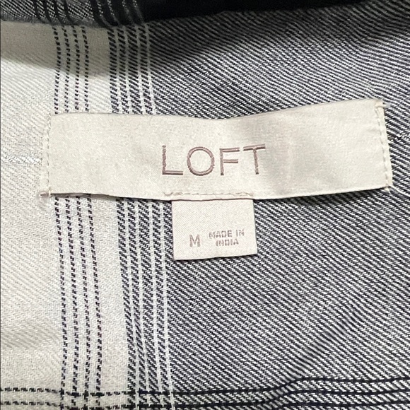 LOFT Black and White Plaid Button Down Shirt - Picture 2 of 7